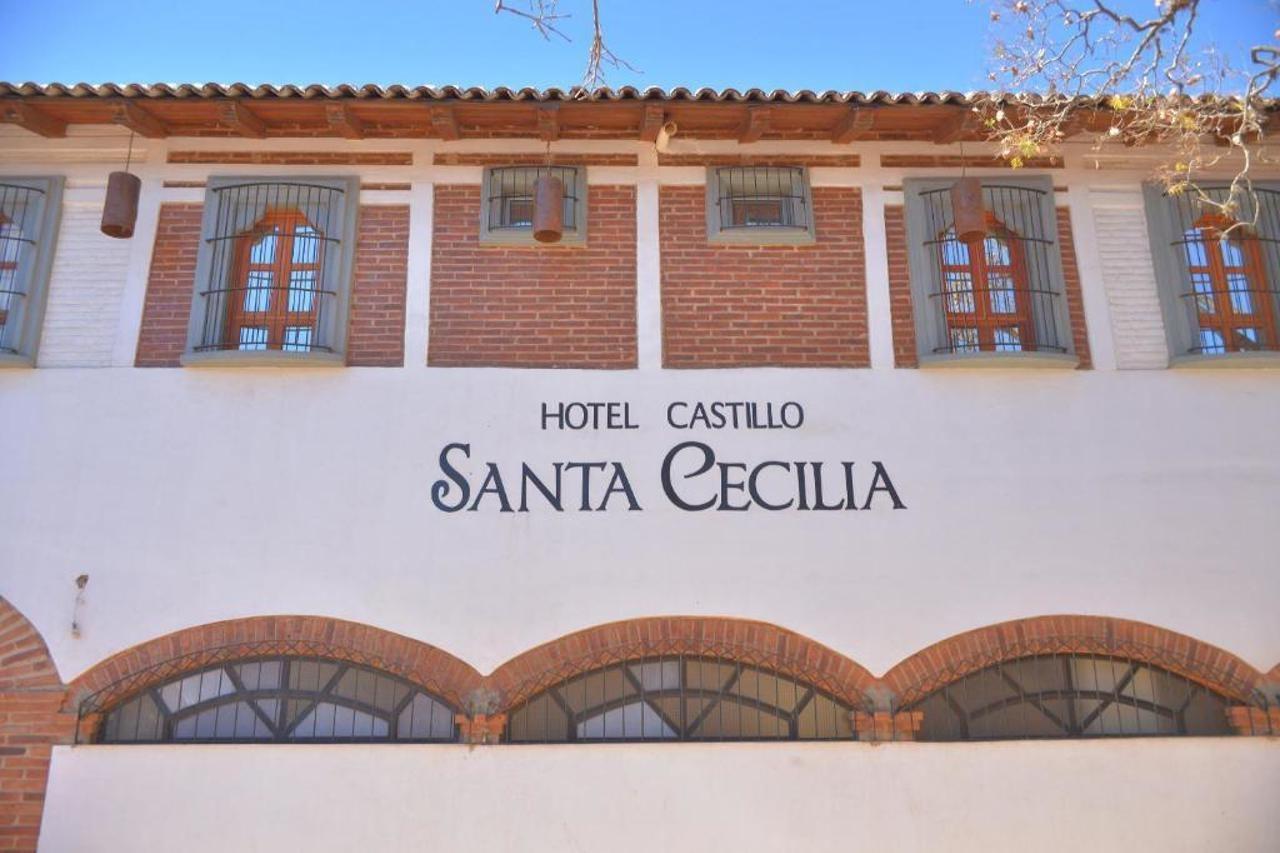 Oyo Hotel Castillo Santa Cecilia Tapalpa Bagian luar foto